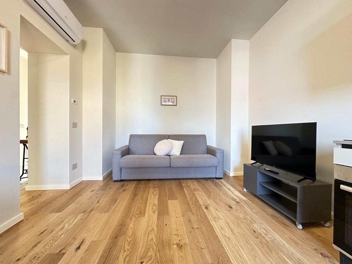 Trilocale, 2 Camere Da Letto, Parcheggio Gratuito Cremona Bagian luar foto