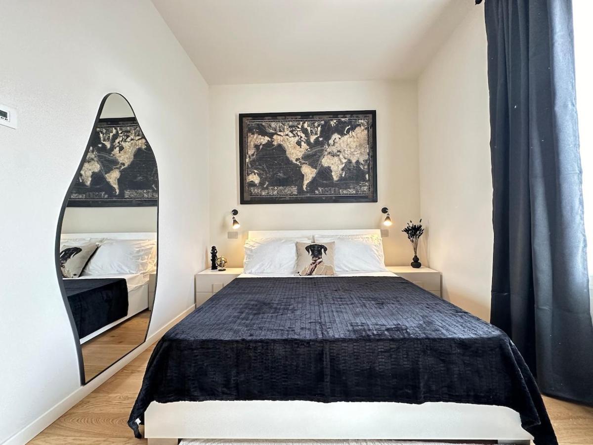 Trilocale, 2 Camere Da Letto, Parcheggio Gratuito Cremona Bagian luar foto