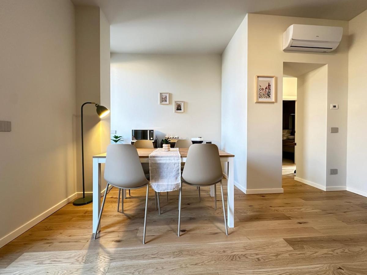 Trilocale, 2 Camere Da Letto, Parcheggio Gratuito Cremona Bagian luar foto
